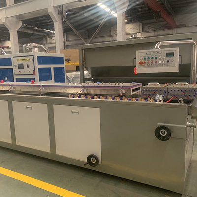 Good price 250mm 400kg/H WPCのプロフィールの生産ライン対ねじ押出機 オンライン