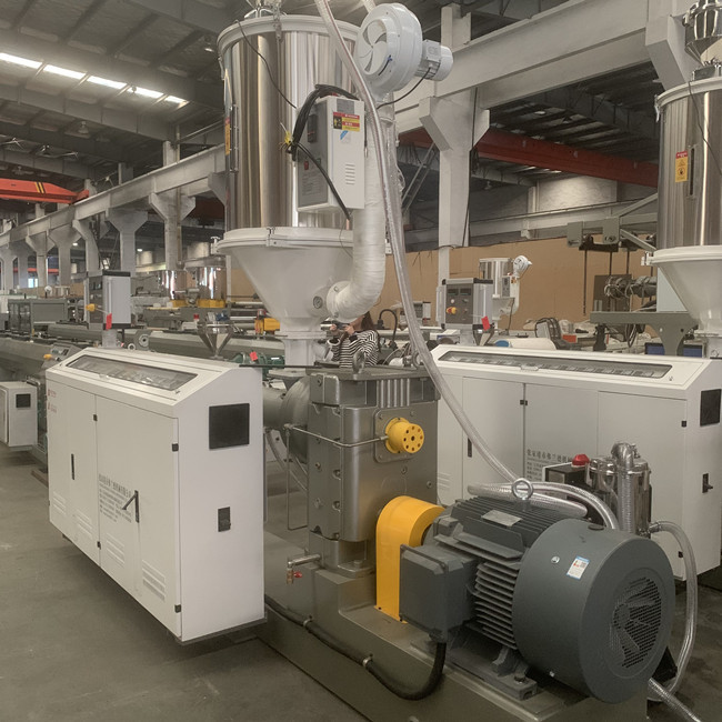 PPR 150kg/H単一ねじプラスチック フィルムの放出機械 2