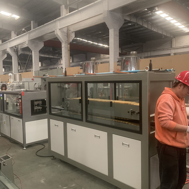 1000kg/H農業のHDPEの管の放出ライン機械 1